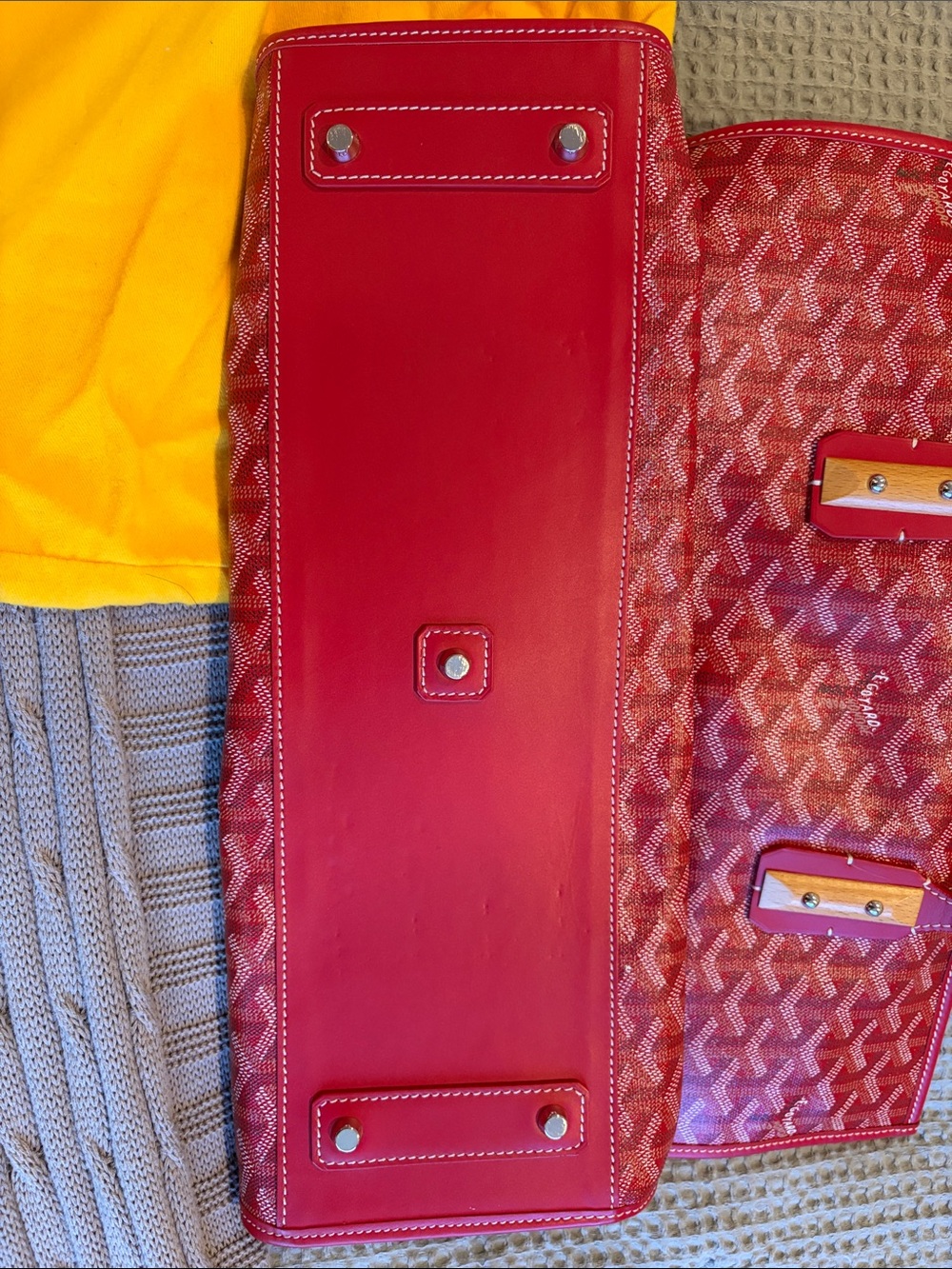 Goyard Red Marquises Tote - Picture 2 of 9